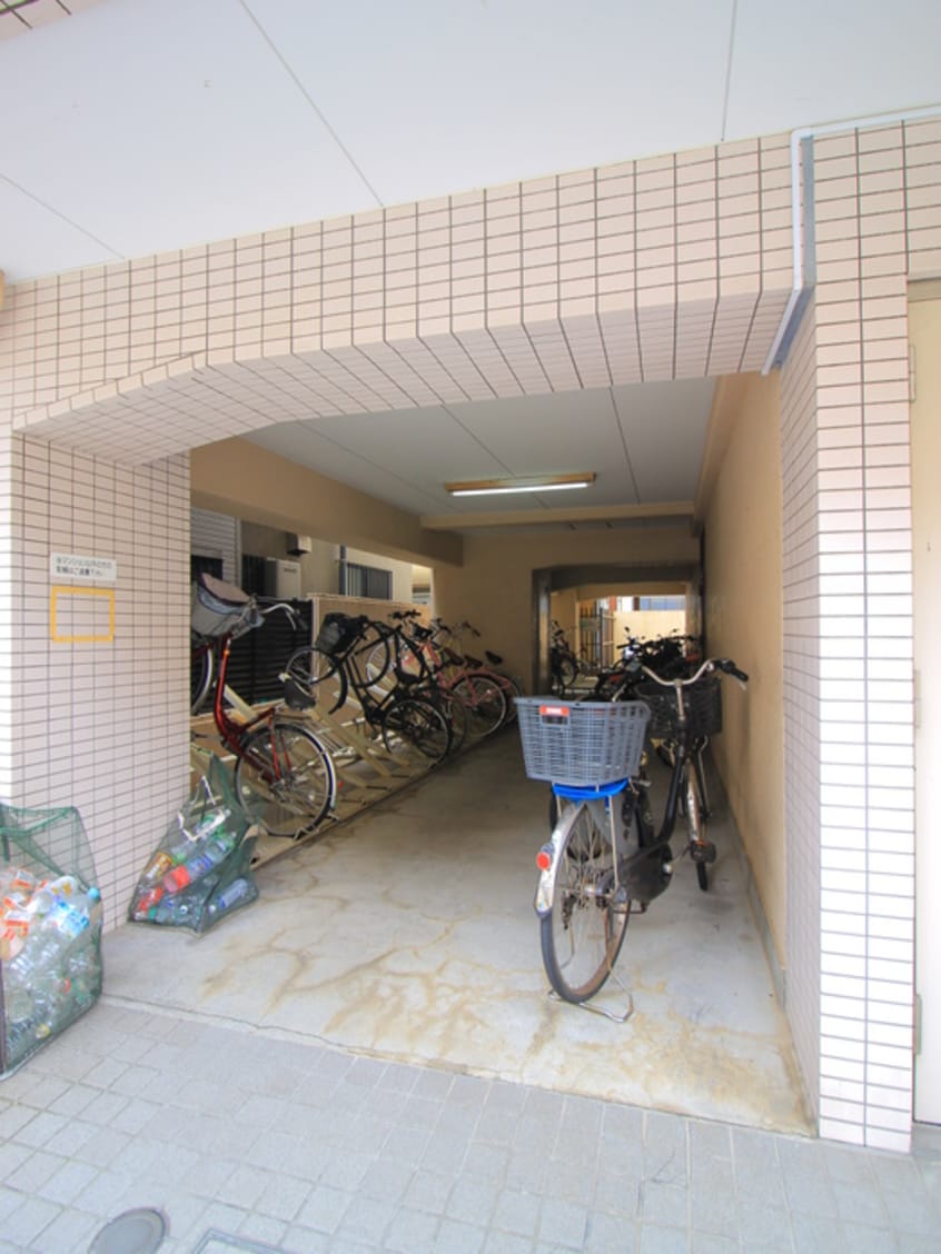 駐輪場 幸町マンション