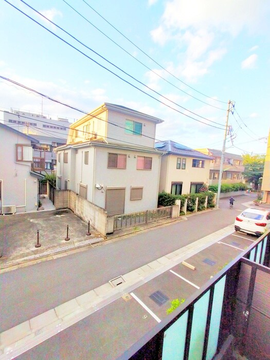 室内からの展望 ｻﾞ･ﾊﾟｰｸﾊﾋﾞｵ三軒茶屋ﾃﾗｽ