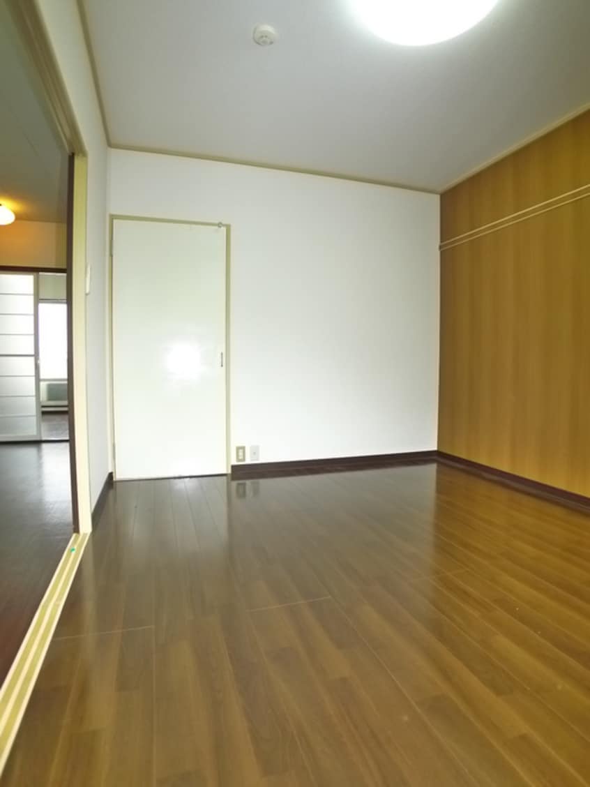 居室 サンウィングＢ