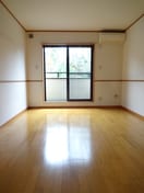 居室 クレストヒル