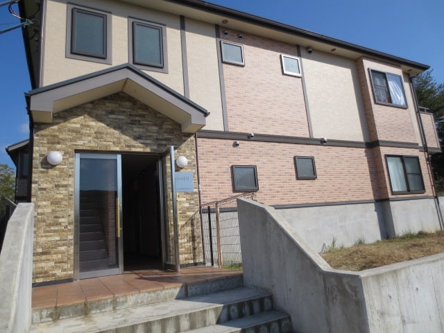 エントランス部分 クレストヒル