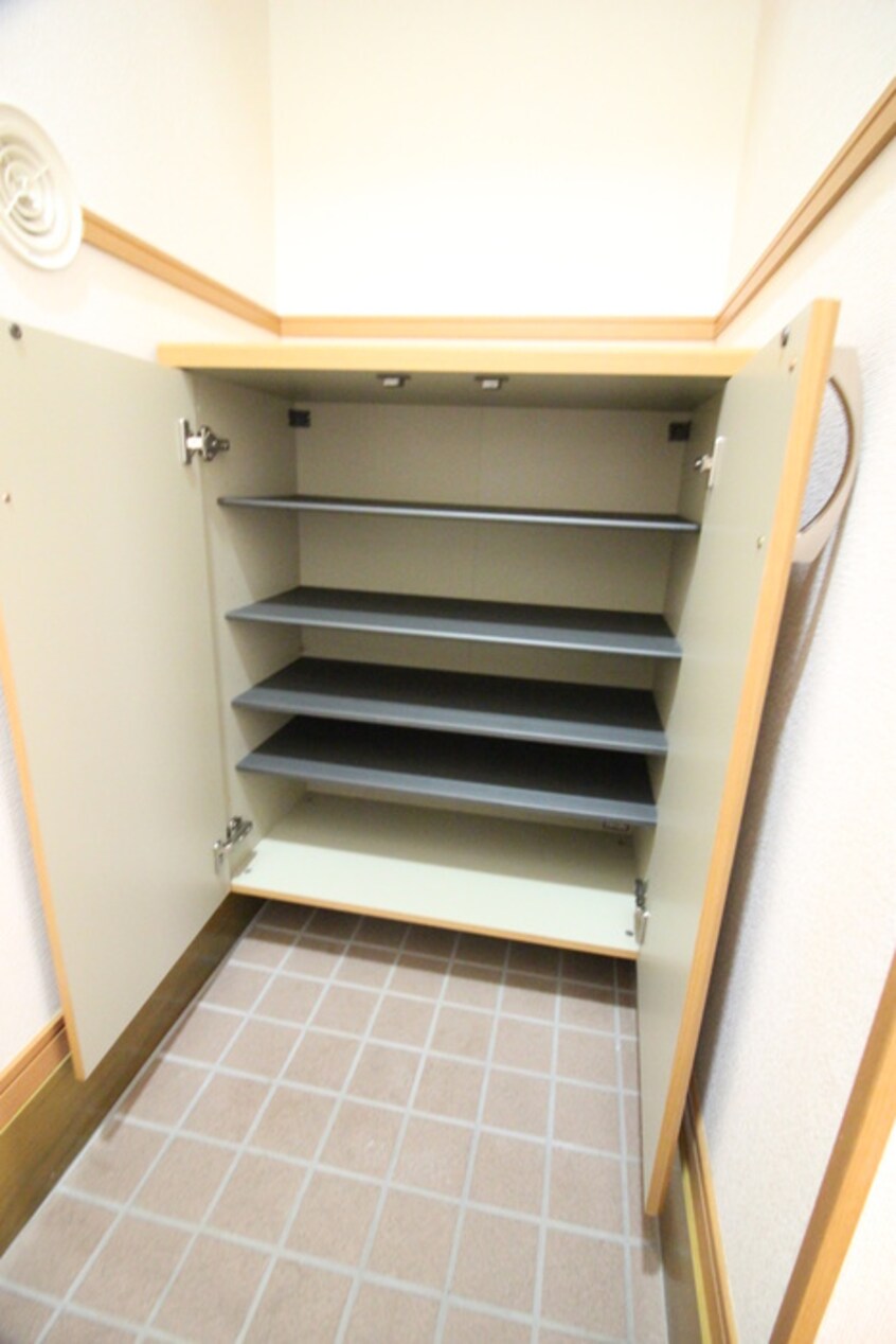 靴箱 クレストヒル