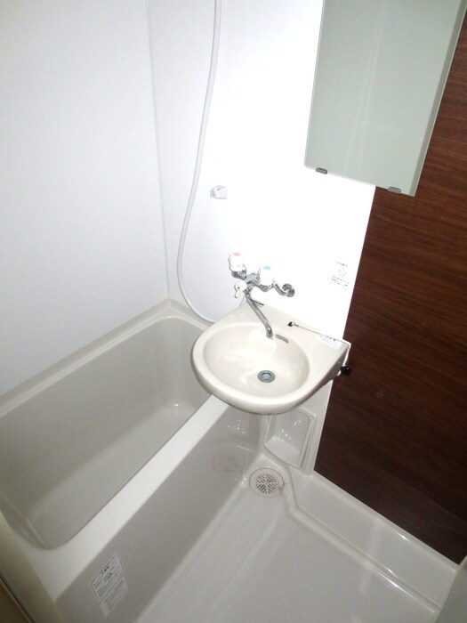バス／シャワールーム等 プラムハイツ