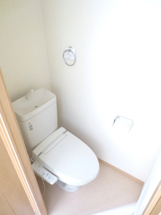 トイレ プラムハイツ