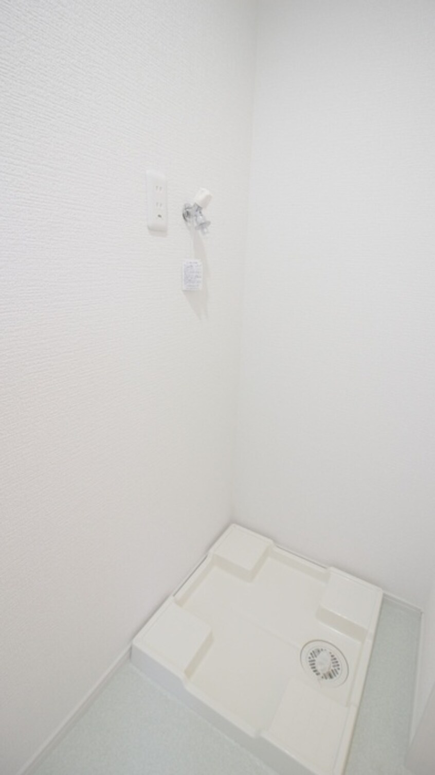 洗濯機置場 ＢＲＩＸ葛城
