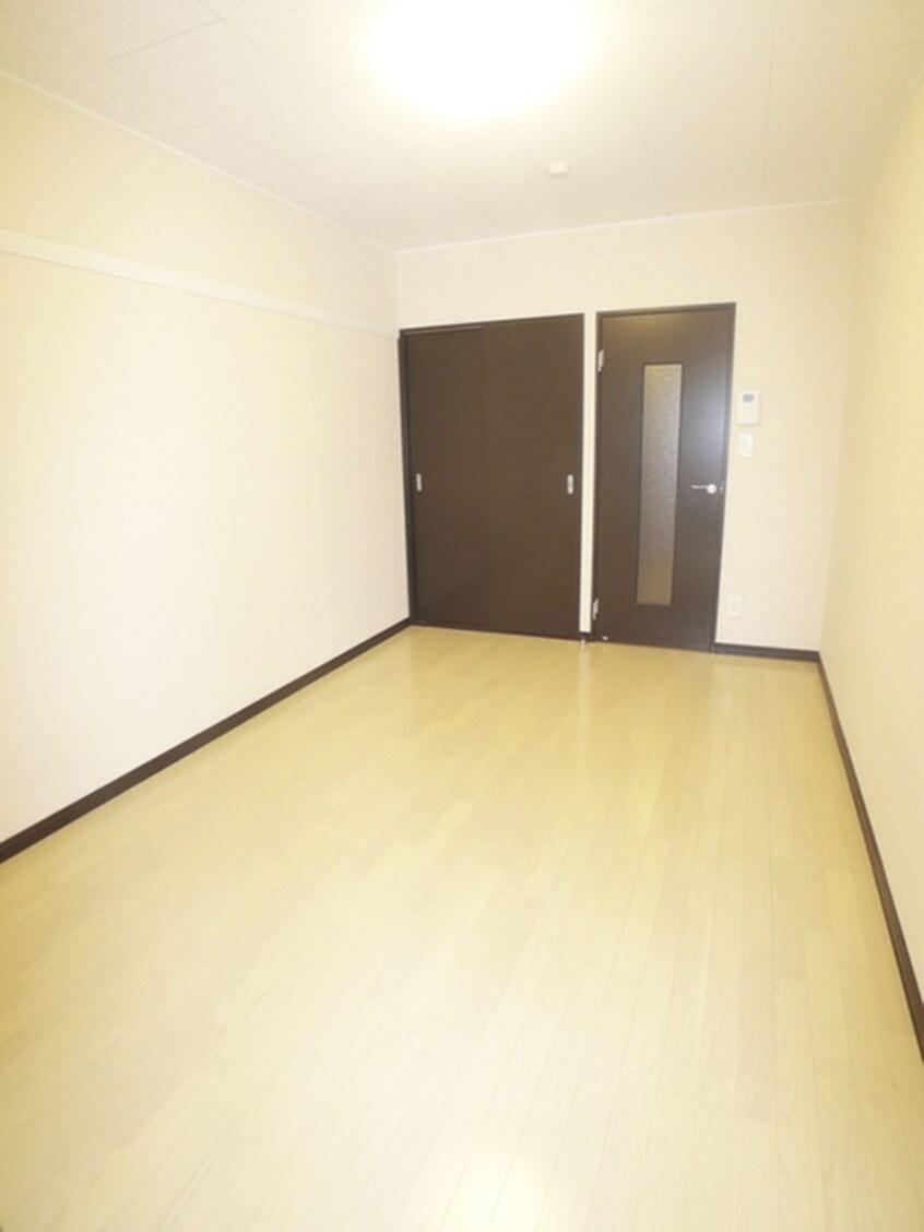 居室 アウリオン