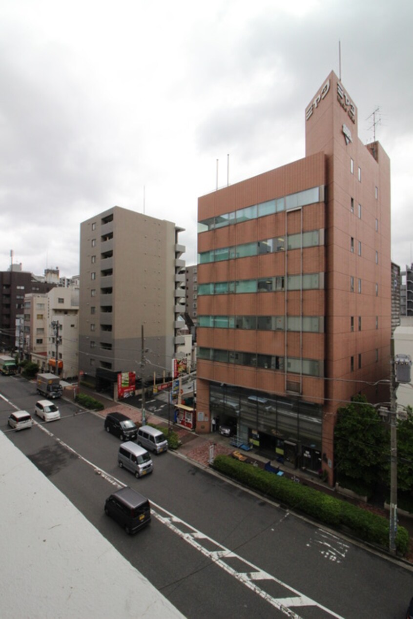 室内からの展望 蔵前双葉ハイツ