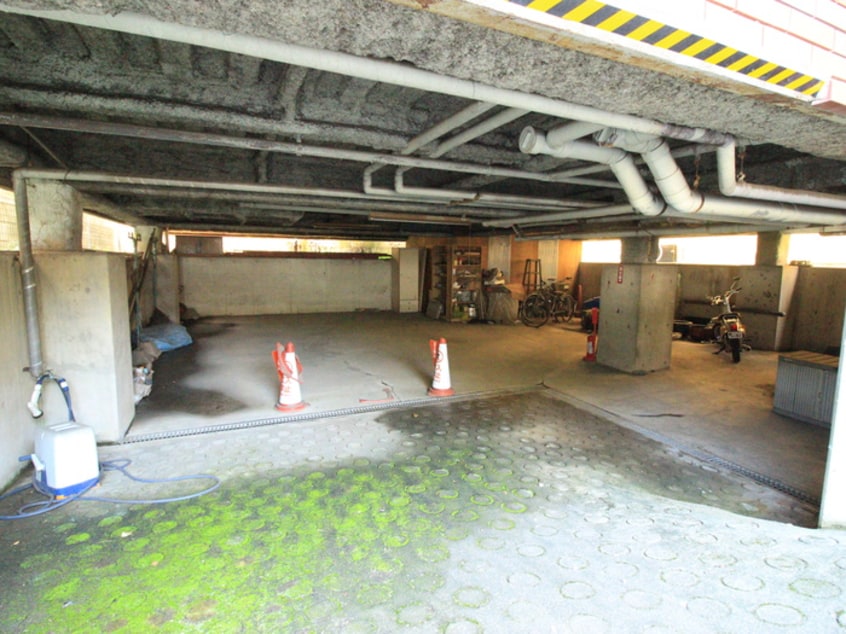 駐車場 エスポワ－ル嶋田