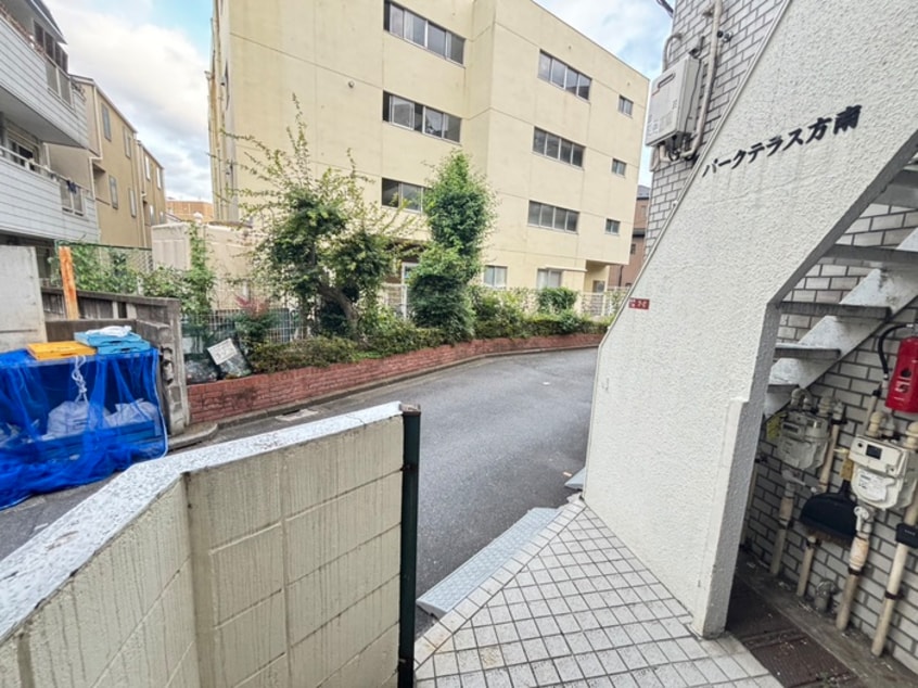 室内からの展望 パークテラス方南