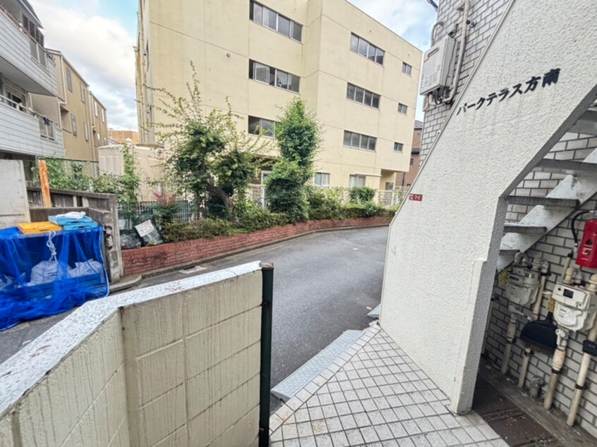 室内からの展望 パークテラス方南