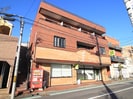 ロベール石川の外観