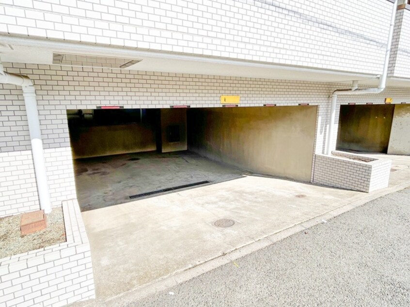 駐車場 エステ－ト向ケ丘