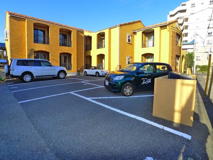 駐車場 ドムスヒルズ光ヶ丘