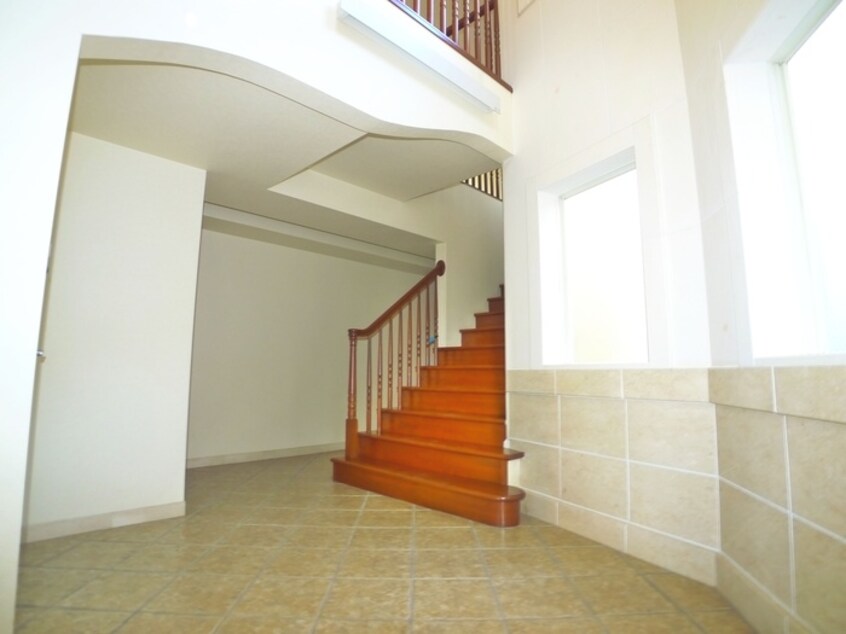 エントランス部分 ドムスヒルズ光ヶ丘