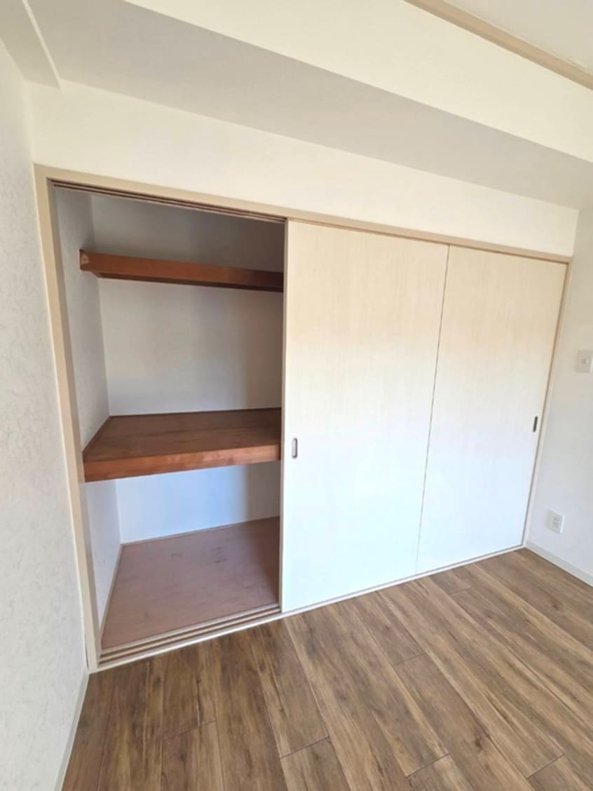 収納 オリエント上永谷ハウス（102）