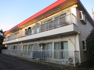 フラッツ金井
