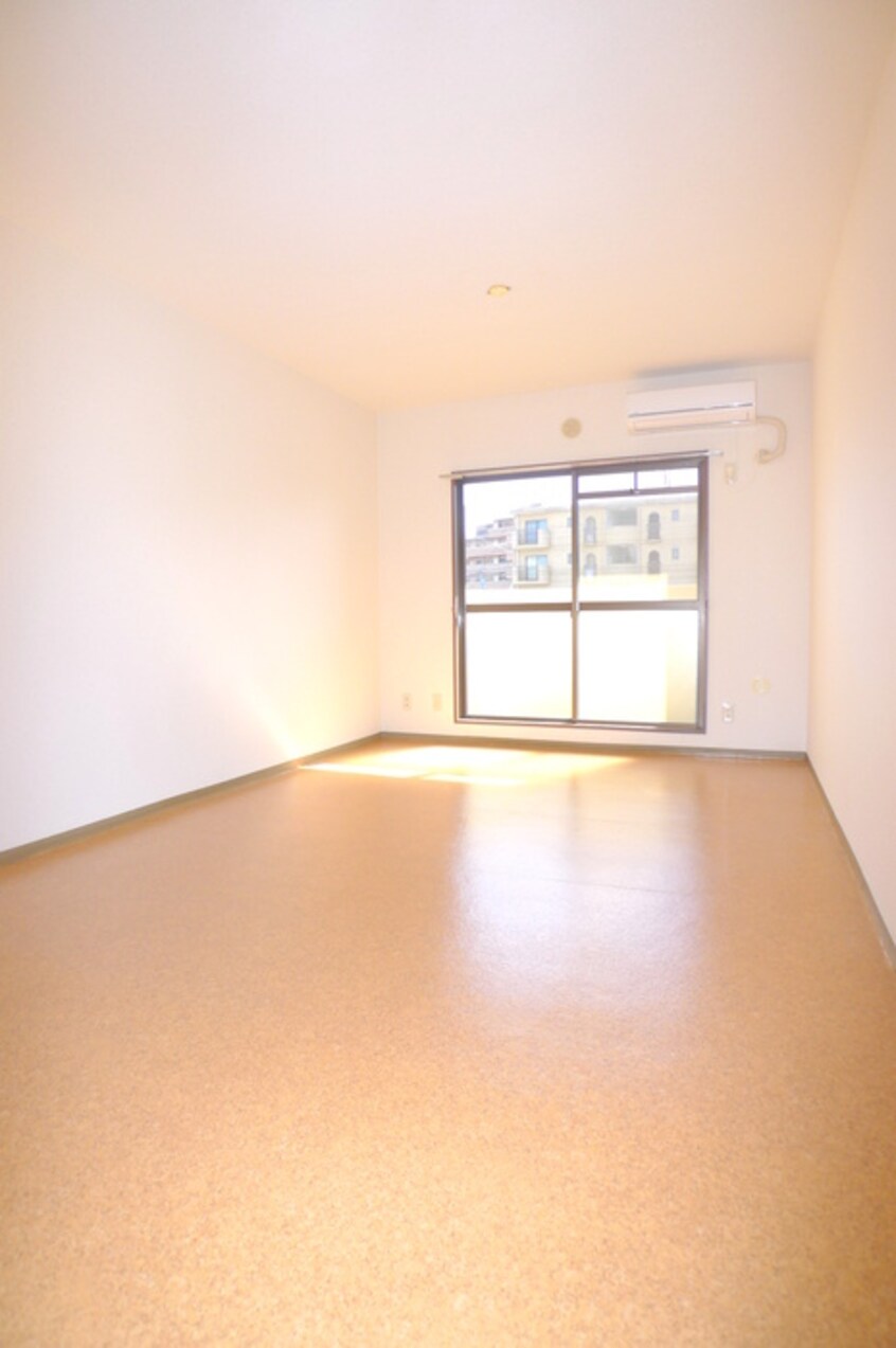 居室 エルベマノワ－ル