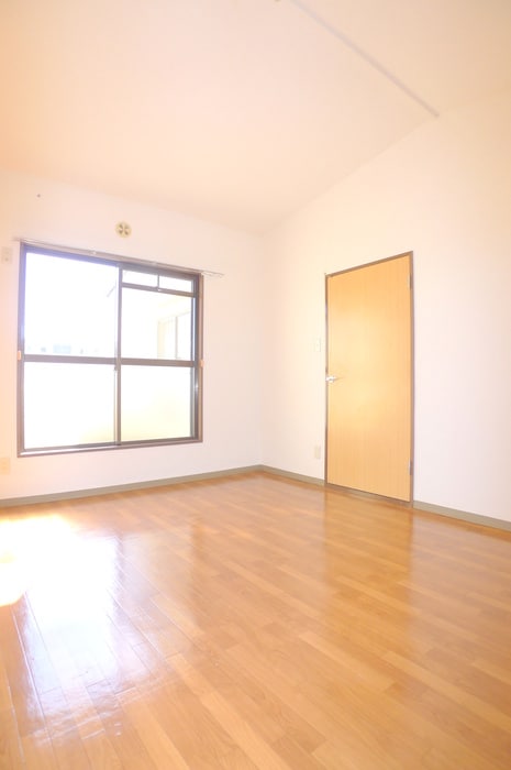 内観写真 エルベマノワ－ル