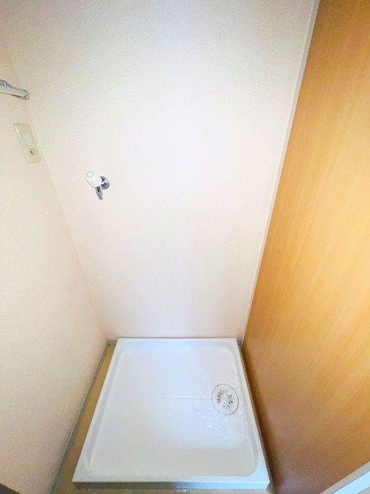 洗濯機置場 カ－サソレイユ梅島