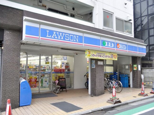 ローソン代々木上原店(コンビニ)まで600m コンフォリア代々木上原