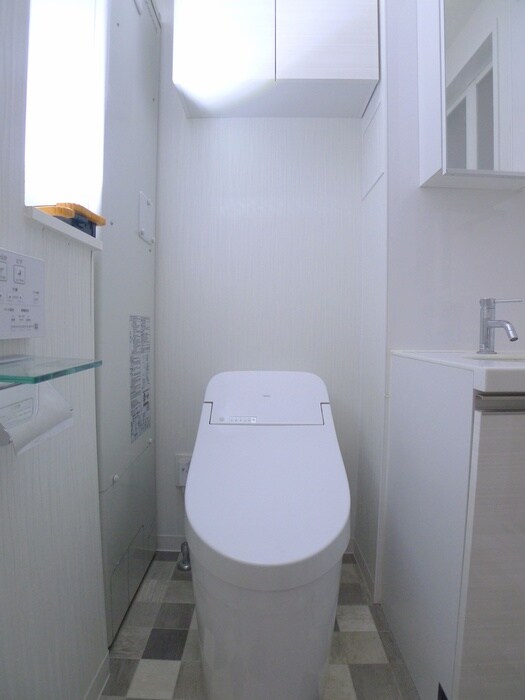 トイレ COCOCUBE　KITA-SENJU