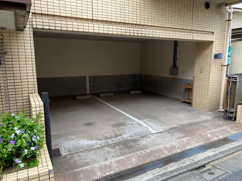 駐車場 信泉池上マンション