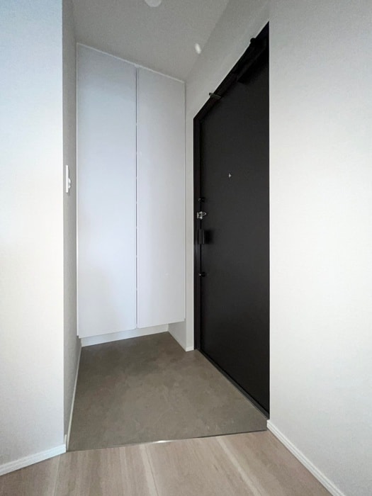 玄関 シーズンフラッツ菊川WEST