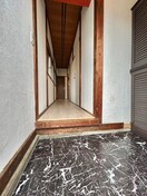 玄関 プリムローズP