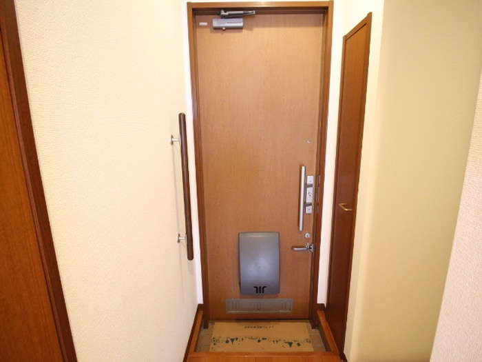 玄関 プラナスアヅマ