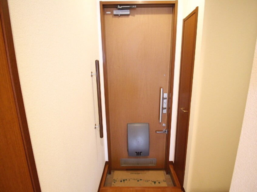 玄関 プラナスアヅマ