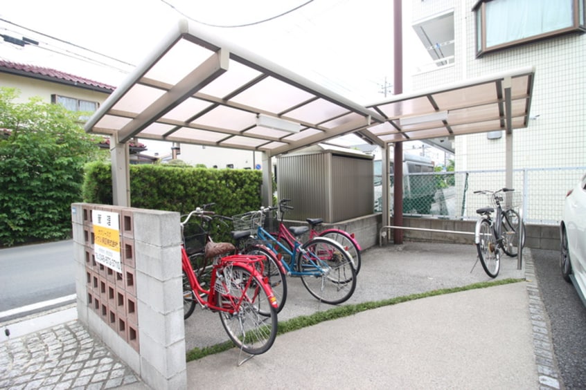 駐輪場 アン ソレイユ