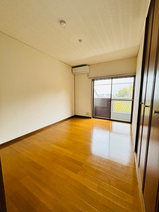 居室 メゾンＹＫ