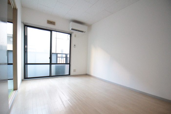 居室 クレ－ルハイツ