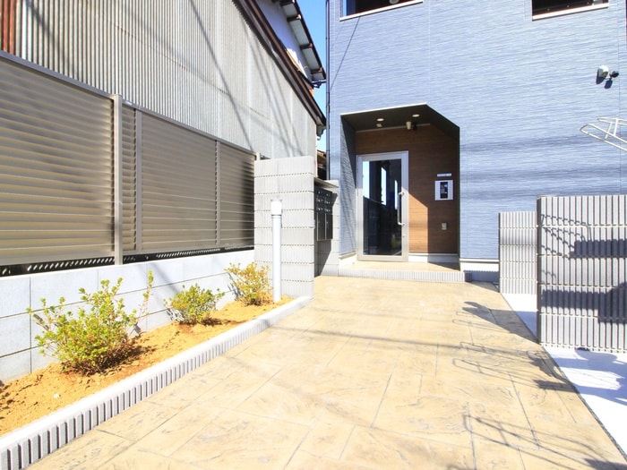 エントランス部分 Ｒｉｖｅｒ Ｖｉｌｌａｇｅ 鴻巣