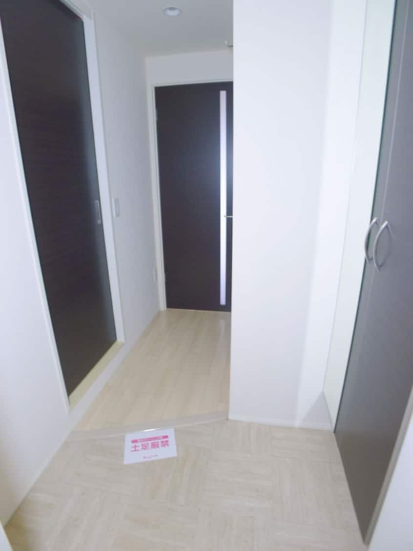 玄関 イーストガーデン