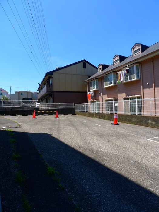 駐車場 ヴィラサタ大牧