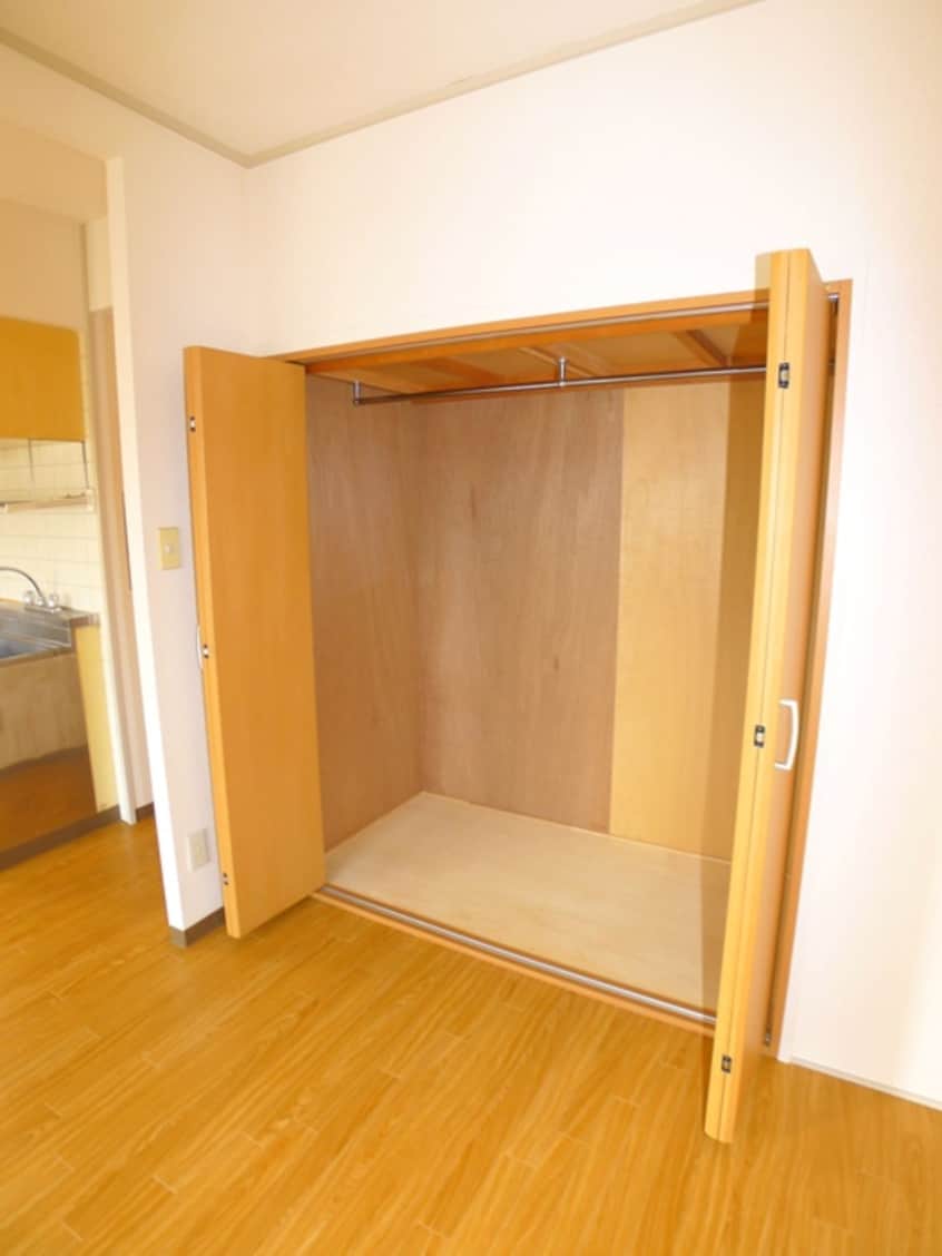 収納 エクセレント　アベ