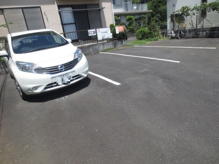 駐車場 ジュネス東