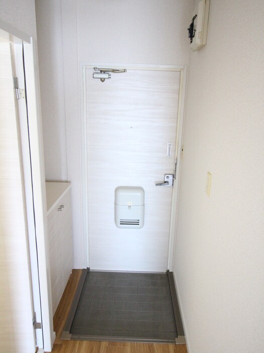 玄関 ヒルタハイツ１