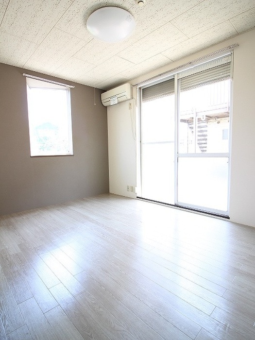 居室 コーポ三鈴Ｂ棟