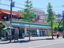 ファミリーマート藤が丘駅東店(コンビニ)まで369m ＳＫハイツ