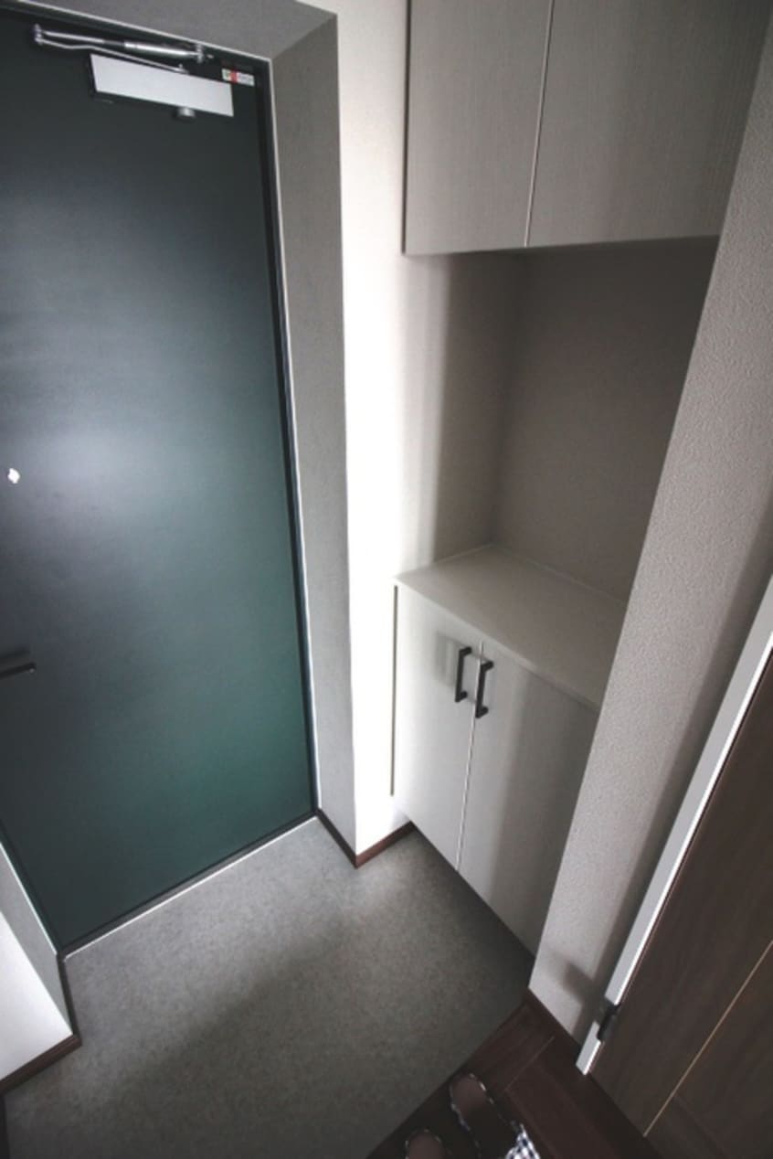 玄関 コミューンときわ