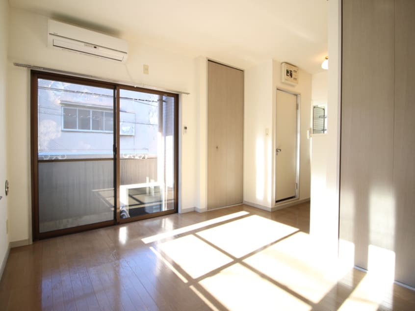 居室 エムステート西野