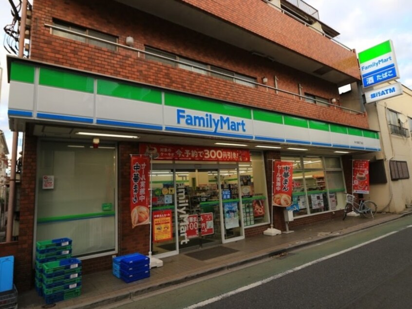 ファミリーマート井の頭四丁目店(コンビニ)まで200m Lunar・Apartments