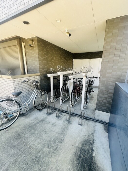 駐輪場 レピュア住吉レジデンス