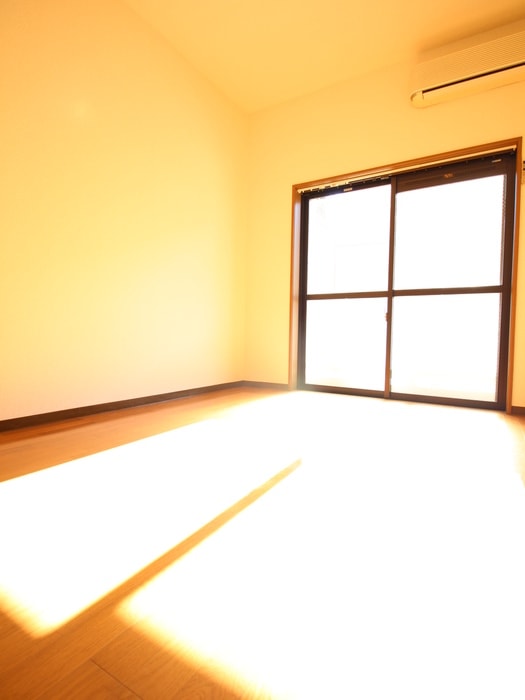 内観写真 ルシアン多摩