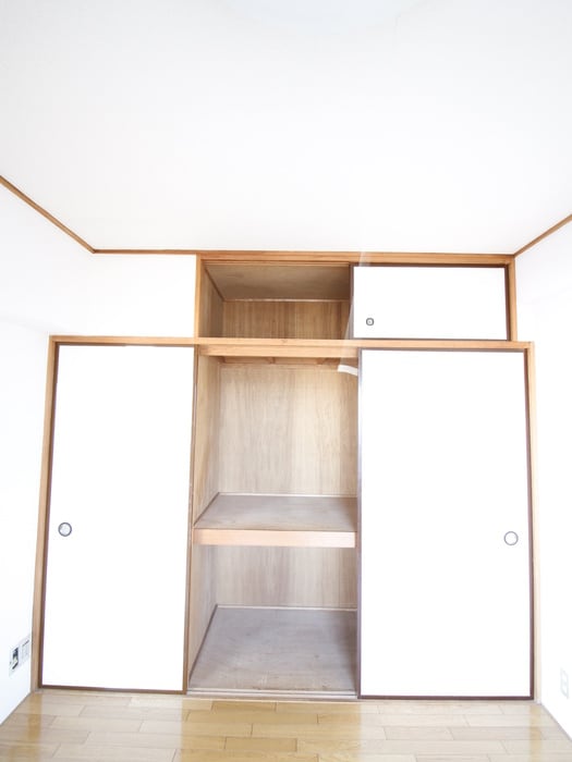 収納 チワタマンション(401)