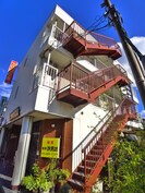 メゾン小仲台の外観
