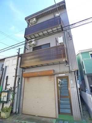 アサヒ荘