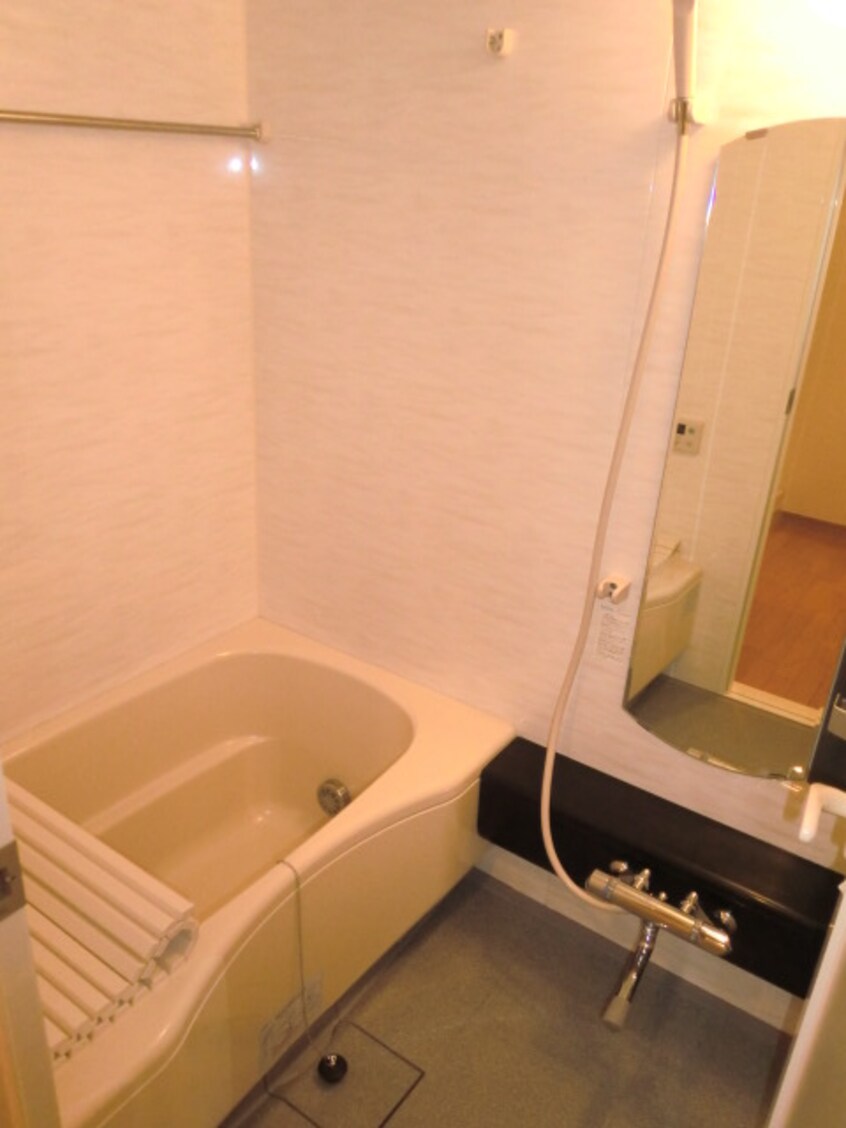 バス／シャワールーム等 ハウス桃李